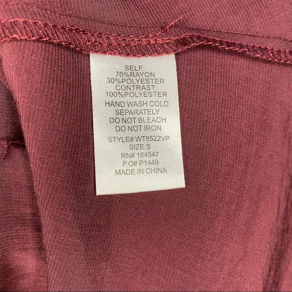 Flawless Maroon V-Neck Tank Top w/ Lace Straps - Picture 6 of 6